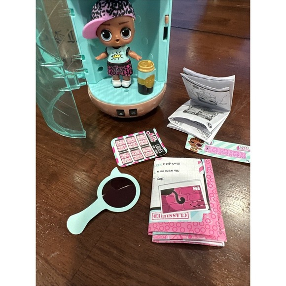 LOL Surprise Doll SCRIBBLES With Capsule - Picture 2 of 6